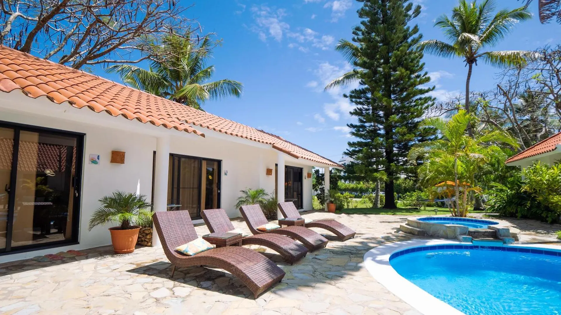 Garden By The Sea Bed & Breakfast Sosua